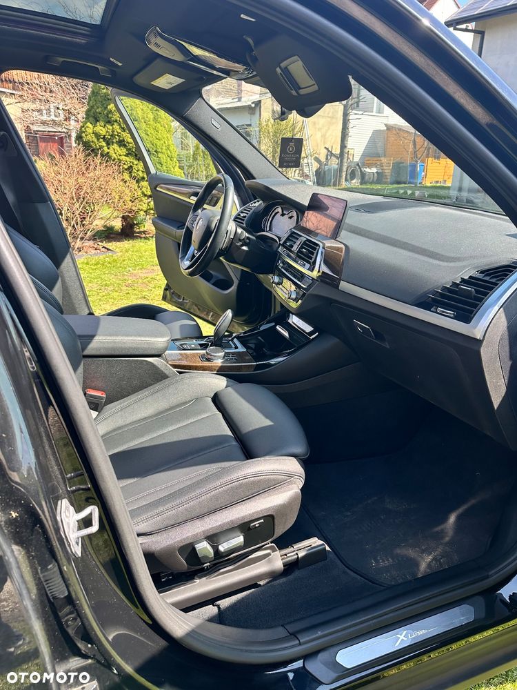 BMW X3 xDrive30i Luxury Line - 12