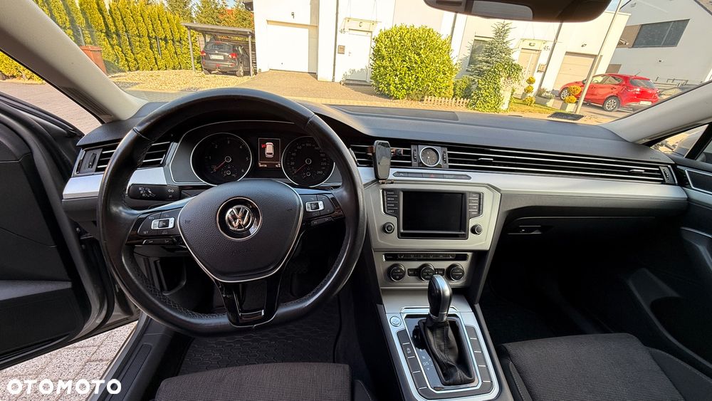 Volkswagen Passat 2.0 TDI BMT Comfortline DSG - 12