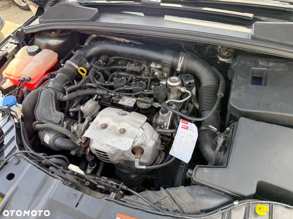 Ford Focus 1.0 EcoBoost Trend Sport - 36