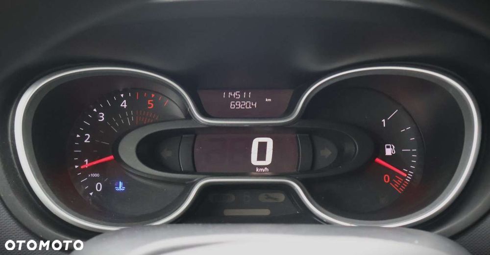 Renault Trafic - 22