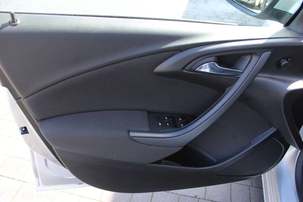 Opel Astra - 17