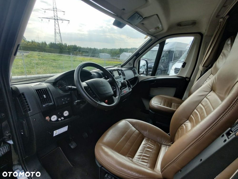 Globe-Traveller Bogato wyposażony zimowy van dla 3 osób! - 9