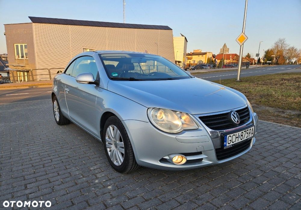 Volkswagen Eos - 12