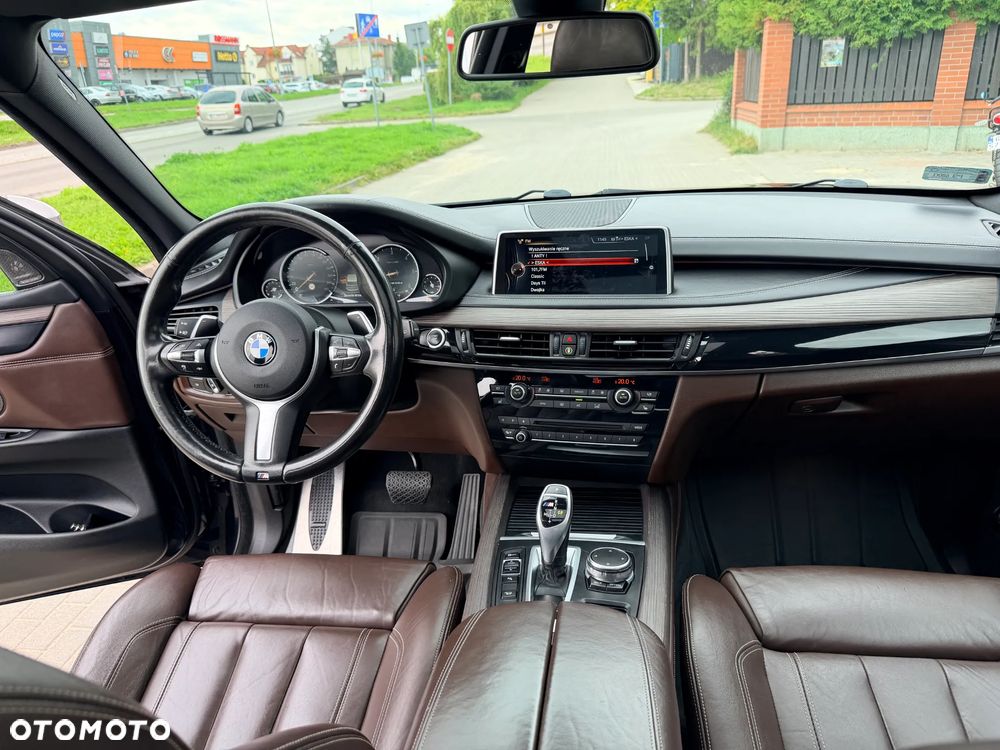 BMW X5 M M50d - 16
