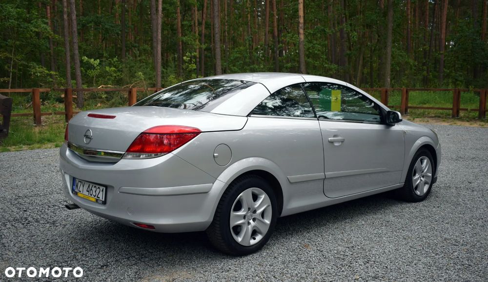 Opel Astra 1.8 Cosmo - 8