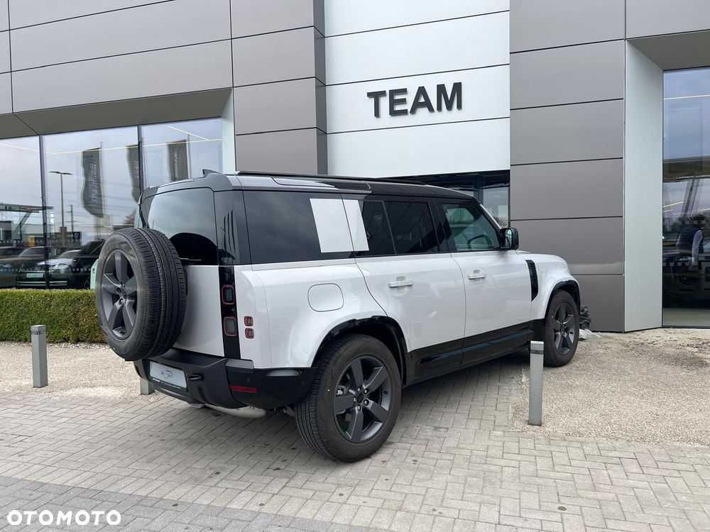 Land Rover Defender 3.0 D350 mHEV X-Dynamic HSE - 11