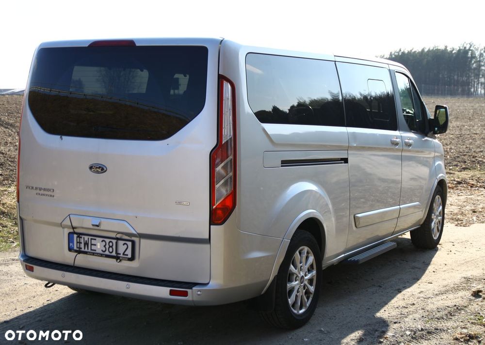 Ford Tourneo Custom 2.0 EcoBlue L2 Titanium - 9