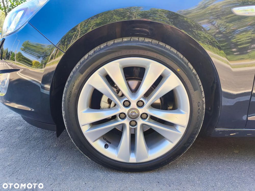 Opel Astra 1.4 T Sport - 9