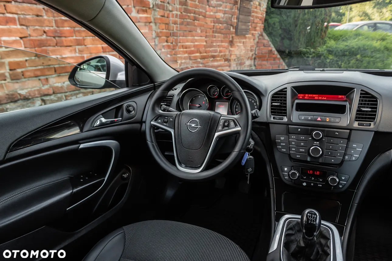 Opel Insignia 2.0 CDTI Design Edition - 24