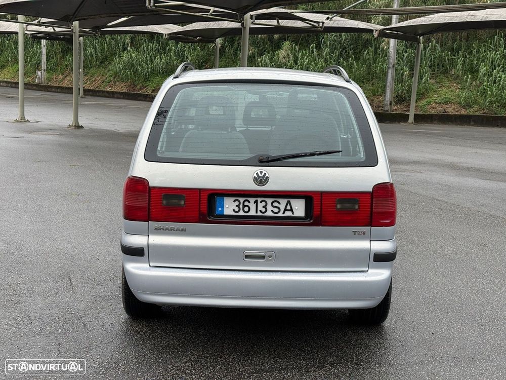 VW Sharan - 5