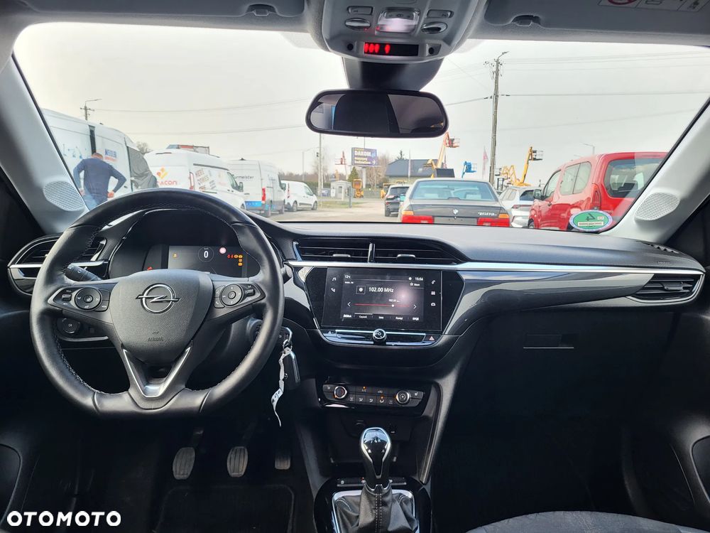 Opel Corsa 1.2 Start/Stop Elegance - 9