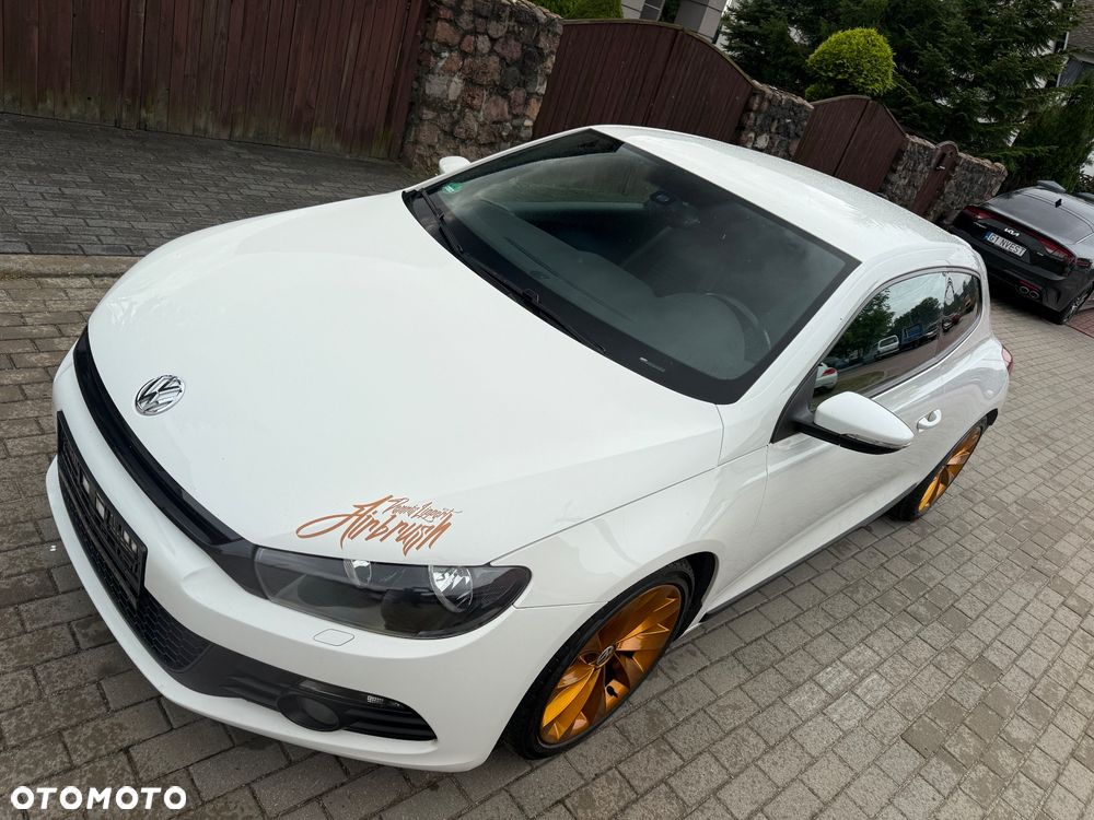Volkswagen Scirocco 2.0 TDI Blue Motion Technologie Edition - 9
