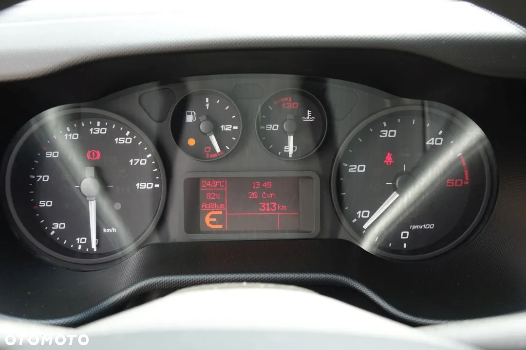 Iveco DAILY 35S16 / FURGON / BLASZAK / L4H2 / ROZSTAW OSI 410 CM /FAKTURA VAT 23% / NOWY !!! - 35