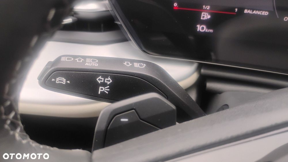 Audi Q5 Sportback - 11