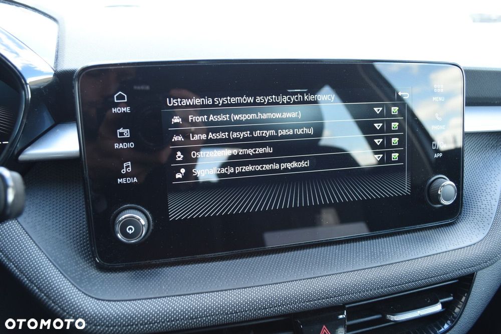 Skoda Fabia 1.0 TSI Selection - 21