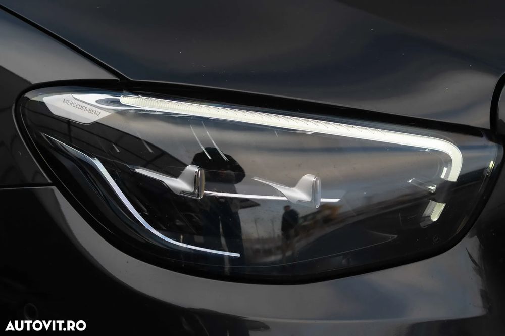 Mercedes-Benz E 300 de 4Matic 9G-TRONIC Avantgarde - 14