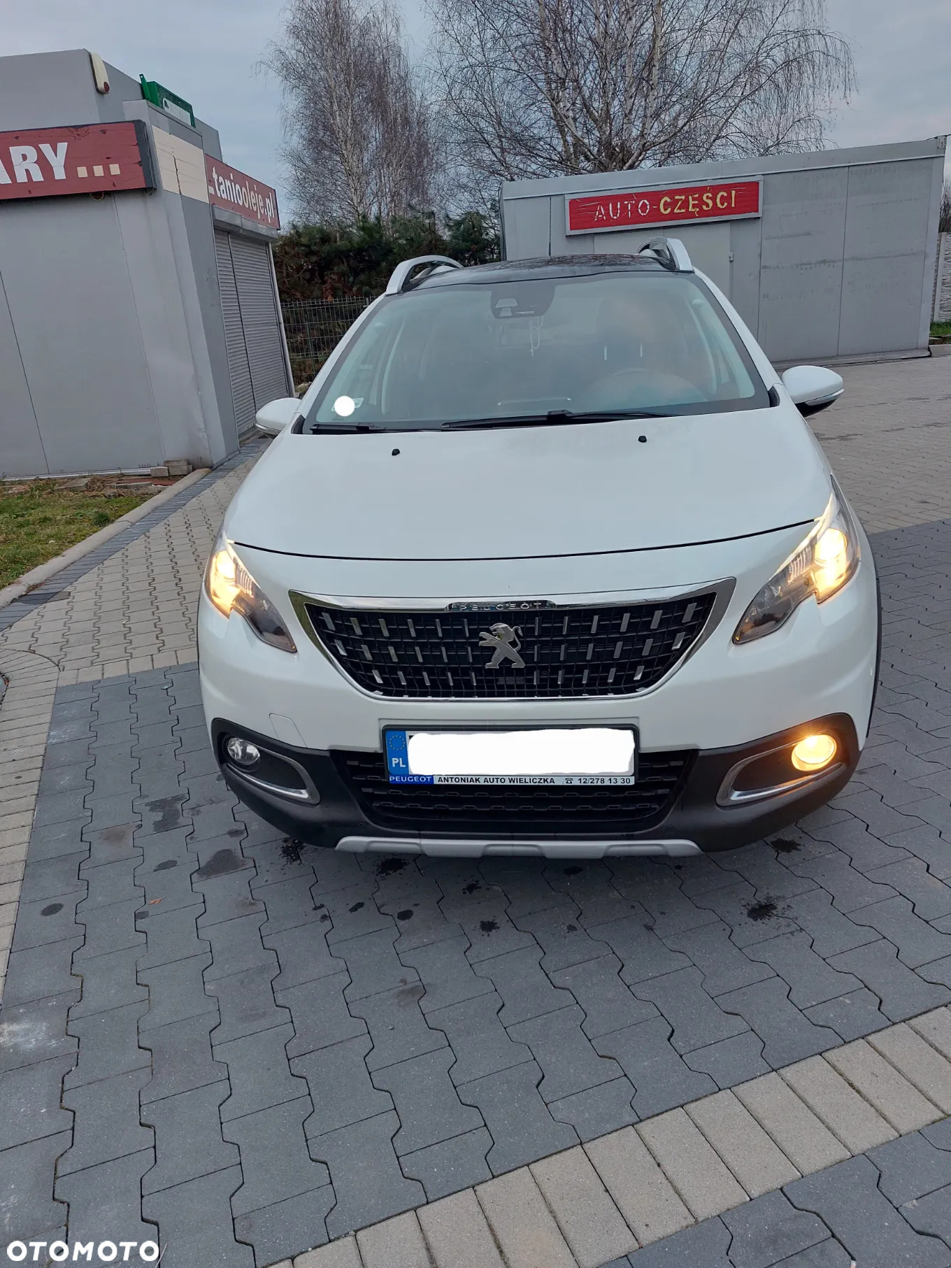 Peugeot 2008 1.2 Pure Tech Allure S&S EAT6 - 9