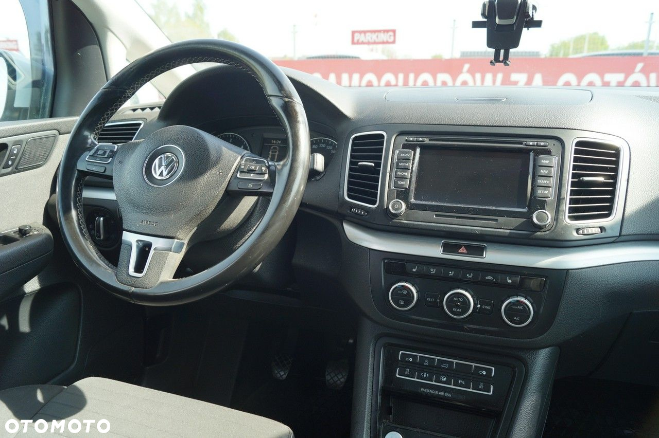 Volkswagen Sharan - 22