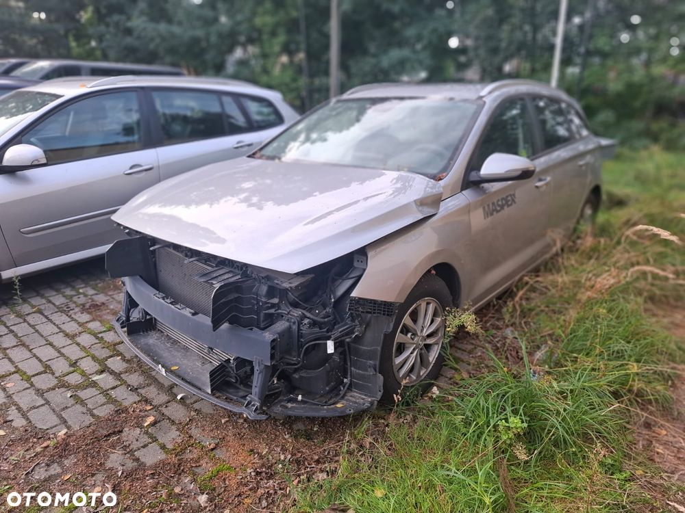 Hyundai i30 1.0 T-GDI Modern - 1