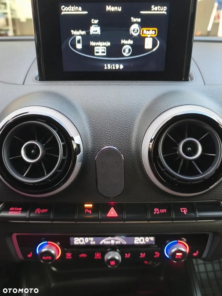 Audi A3 Sportback 2.0 TDI S tronic S line Sportpaket - 24