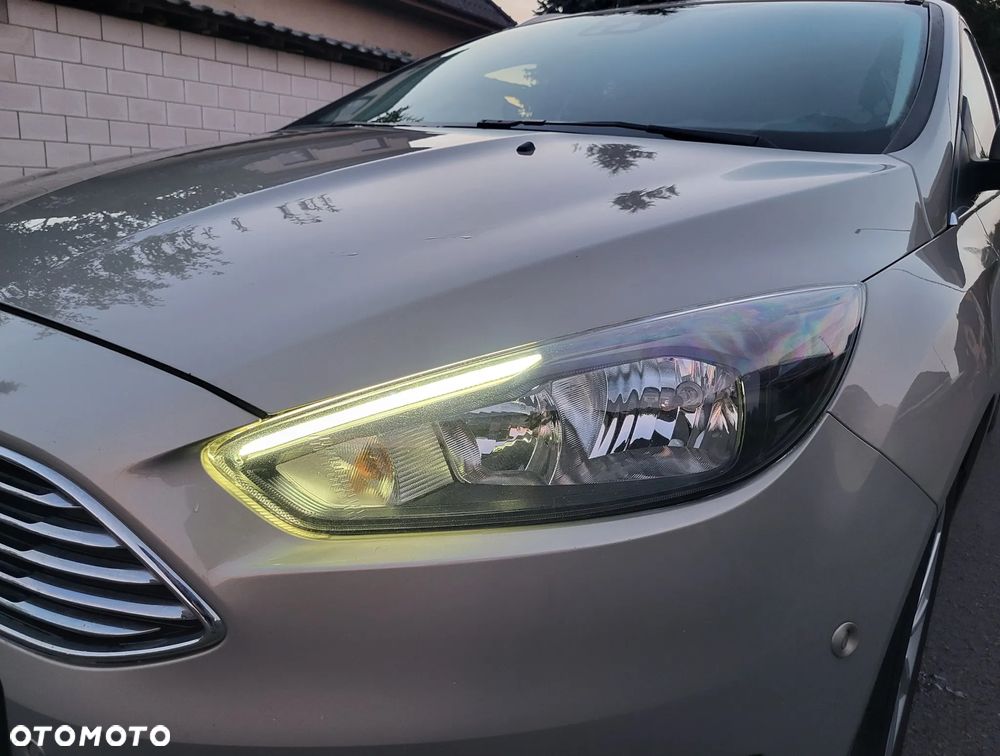 Ford Focus 1.5 TDCi Titanium ASS - 10