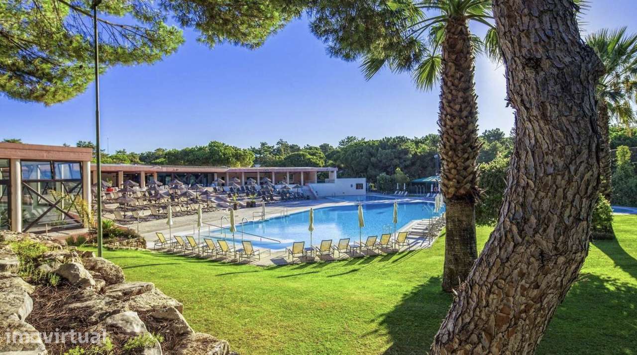 Moradia V2 em Vilar do Golfe – O Seu Refúgio na Quinta do Lago - Grande imagem: 2/15