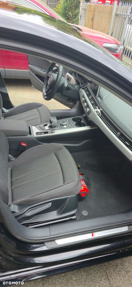 Audi A4 Limousine 2.0 TDI S tronic - 12