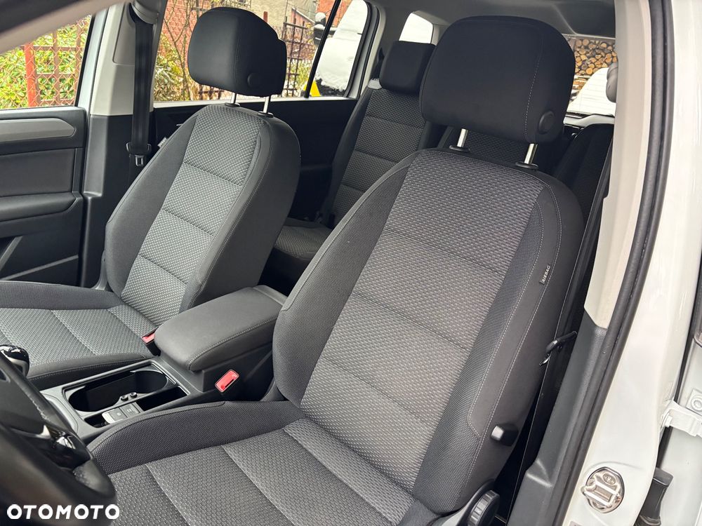 Volkswagen Touran 2.0 TDI BMT SCR Comfortline - 11