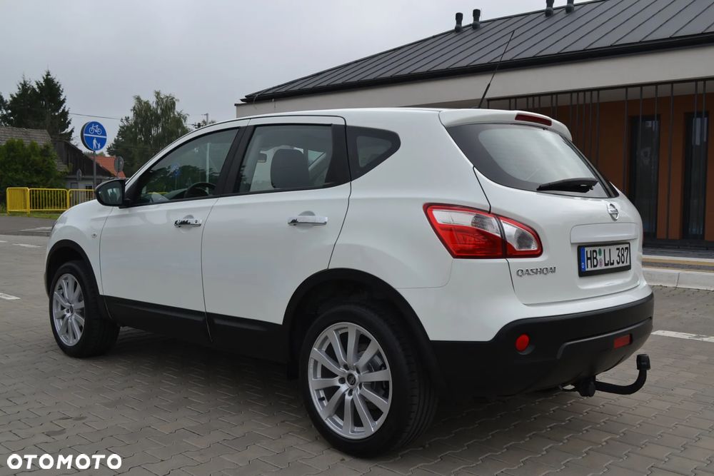 Nissan Qashqai - 4