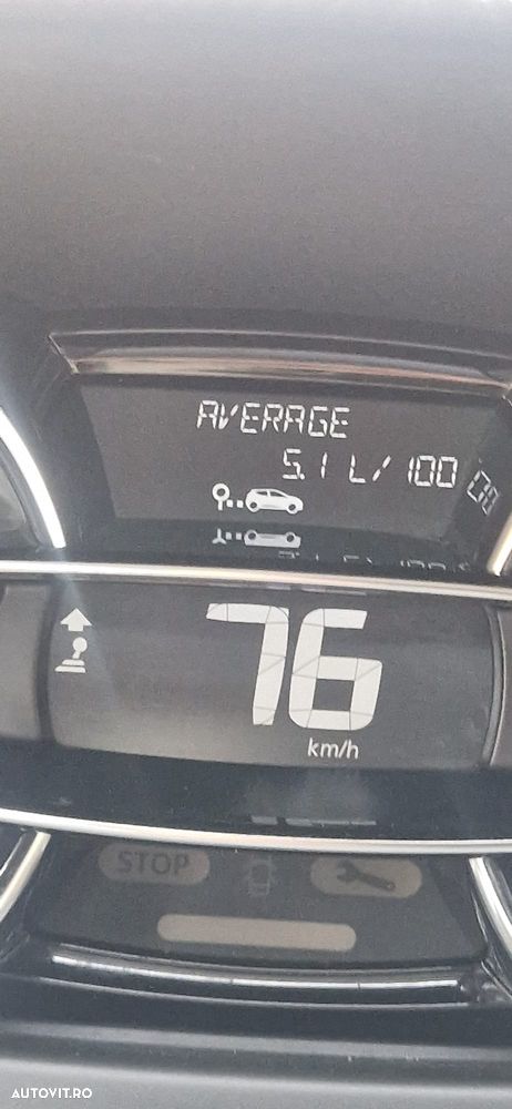 Renault Clio - 12