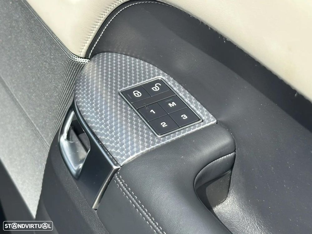 Land Rover Range Rover Sport P400e SE - 16