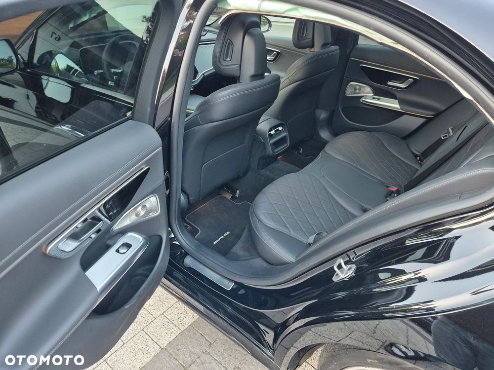 Mercedes-Benz Klasa E 450 mHEV 4-Matic AMG 9G-Tronic - 30