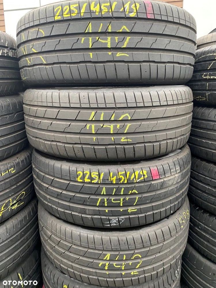 225/45/19 Hankook ventus S1 Evo3_6,5mm_4szt_(142) - 2