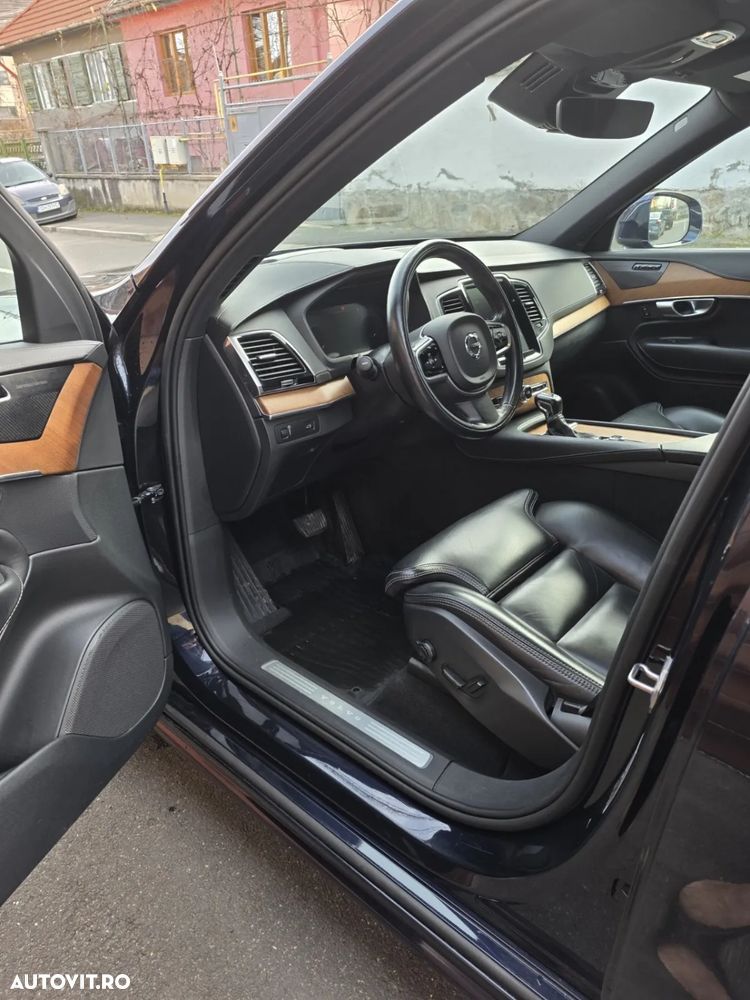 Volvo XC 90 D5 AWD Inscription - 8