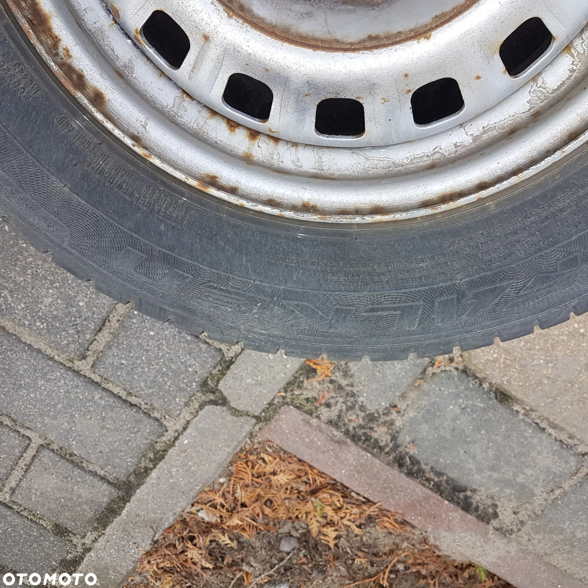 opona opony seicento cinQuecento uno panda punto I fiat 126p przyczepka niewiadów 135/80/13 jak nowe - 14