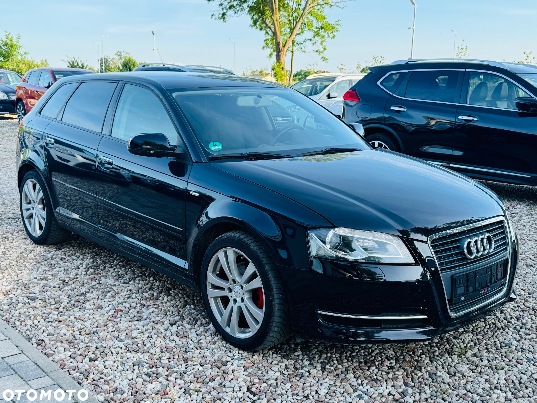 Audi A3 2.0 TDI Sportback DPF (DSG) S tronic Attraction - 4