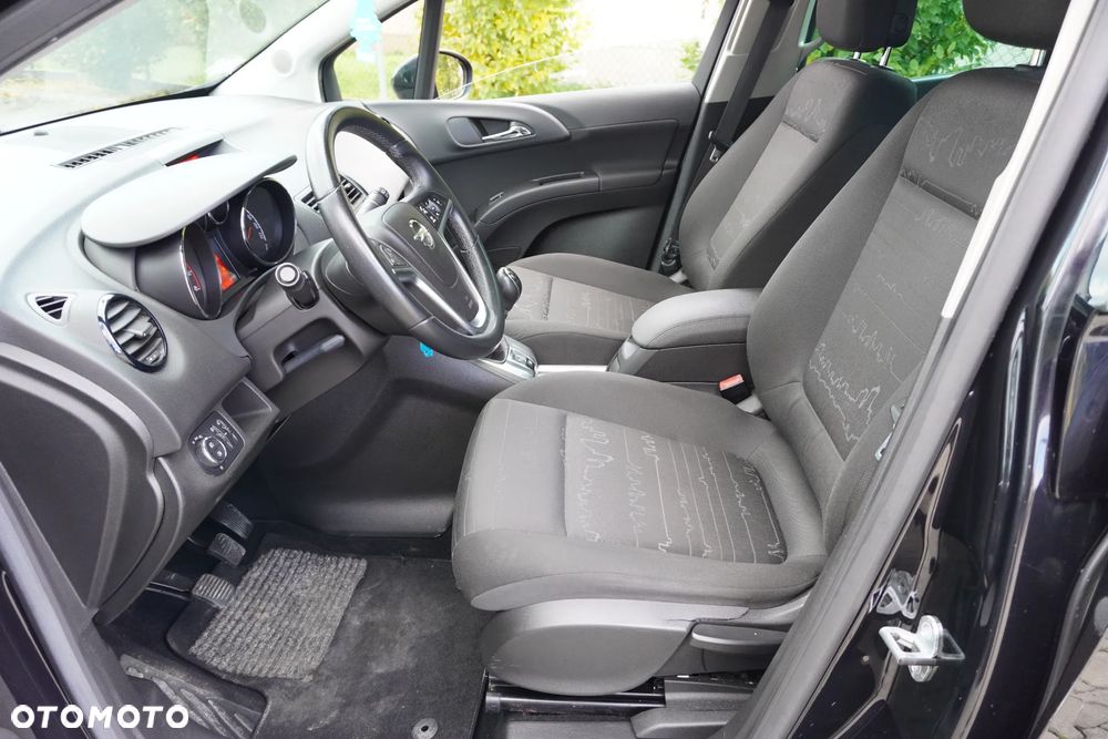 Opel Meriva 1.4 T Cosmo S&S - 17