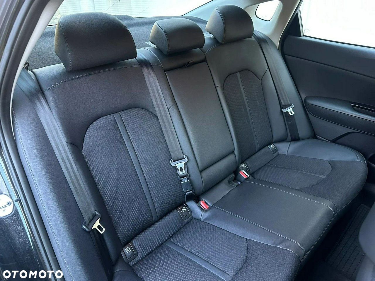 Kia Optima - 14