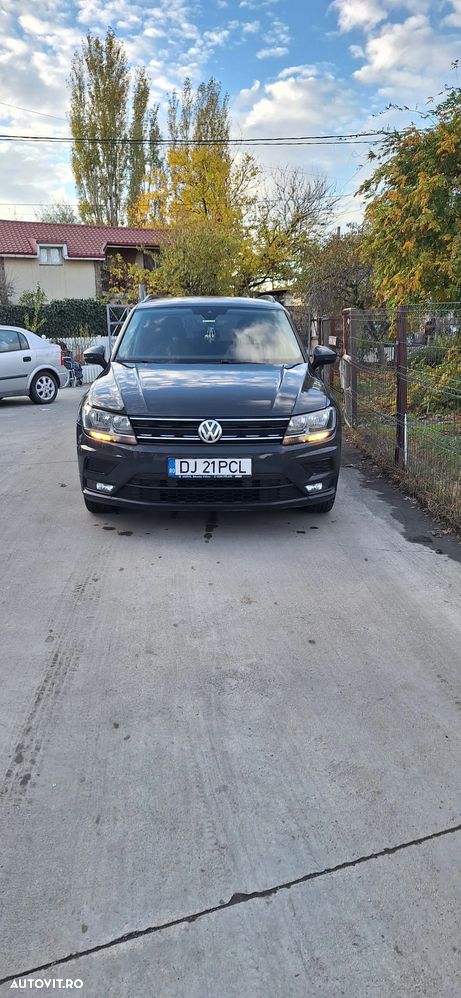 Volkswagen Tiguan - 10