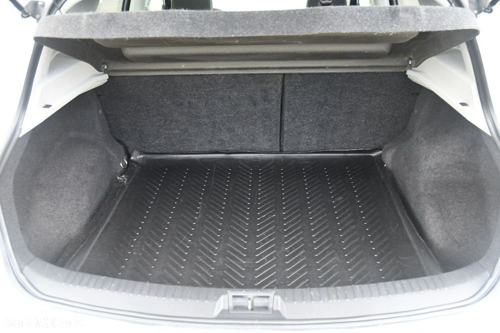 Nissan Qashqai - 16