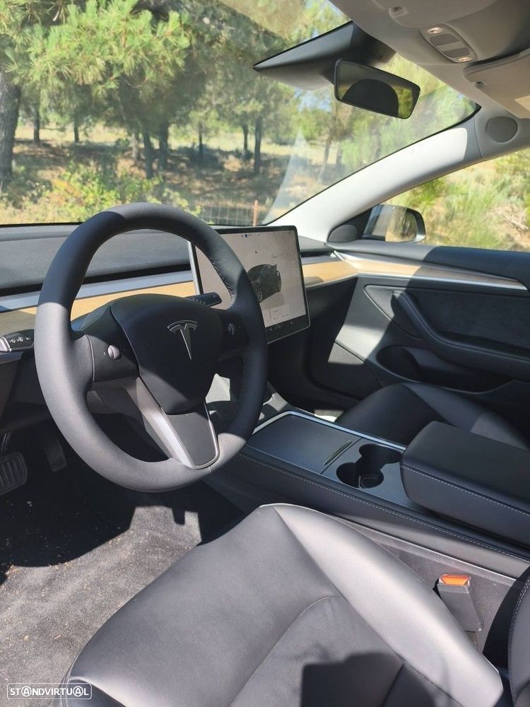 Tesla Model 3 Long Range RWD - 23