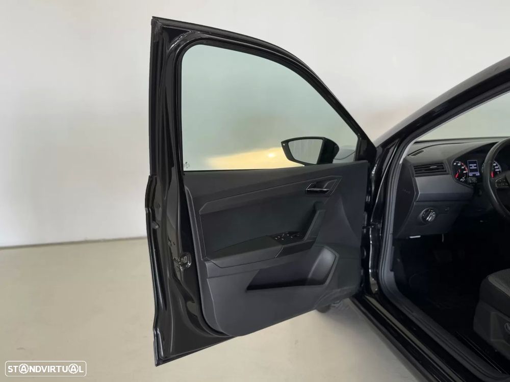 SEAT Arona 1.0 TSI Style DSG - 17