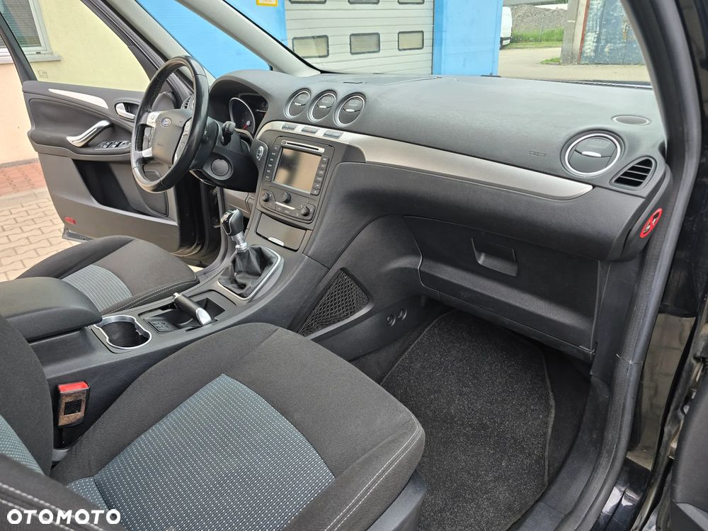 Ford Galaxy 2.0 TDCi Titanium - 13