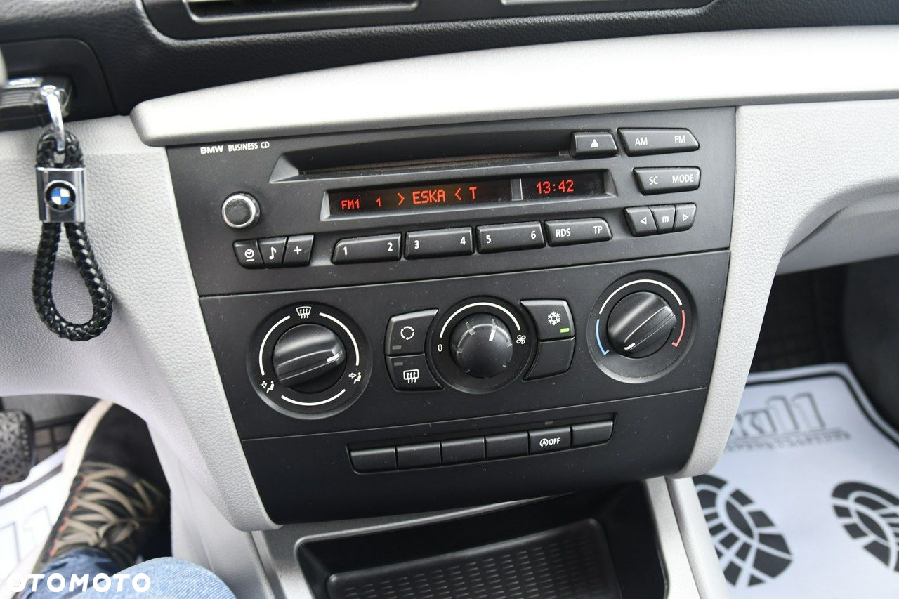 BMW Seria 1 - 23