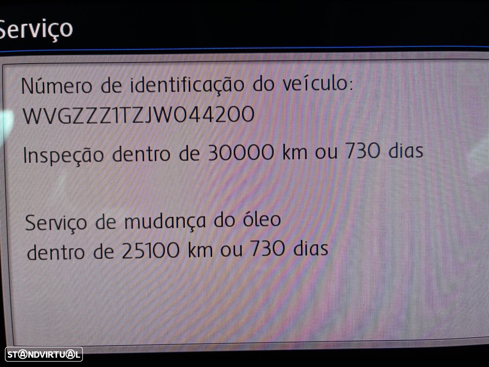 VW Touran 1.6 TDI R-Line - 23