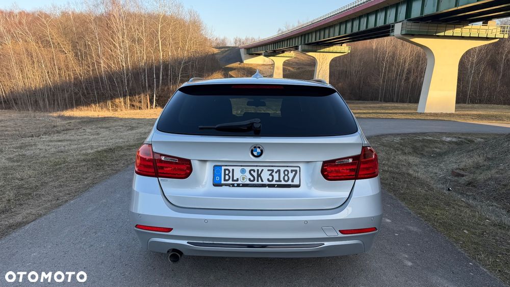 BMW Seria 3 - 36