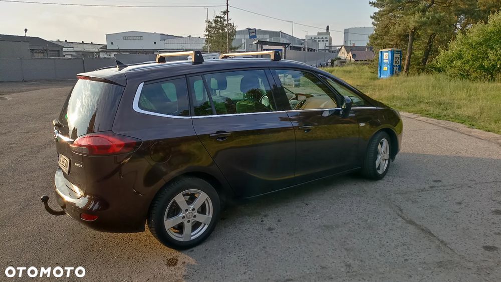 Opel Zafira - 4