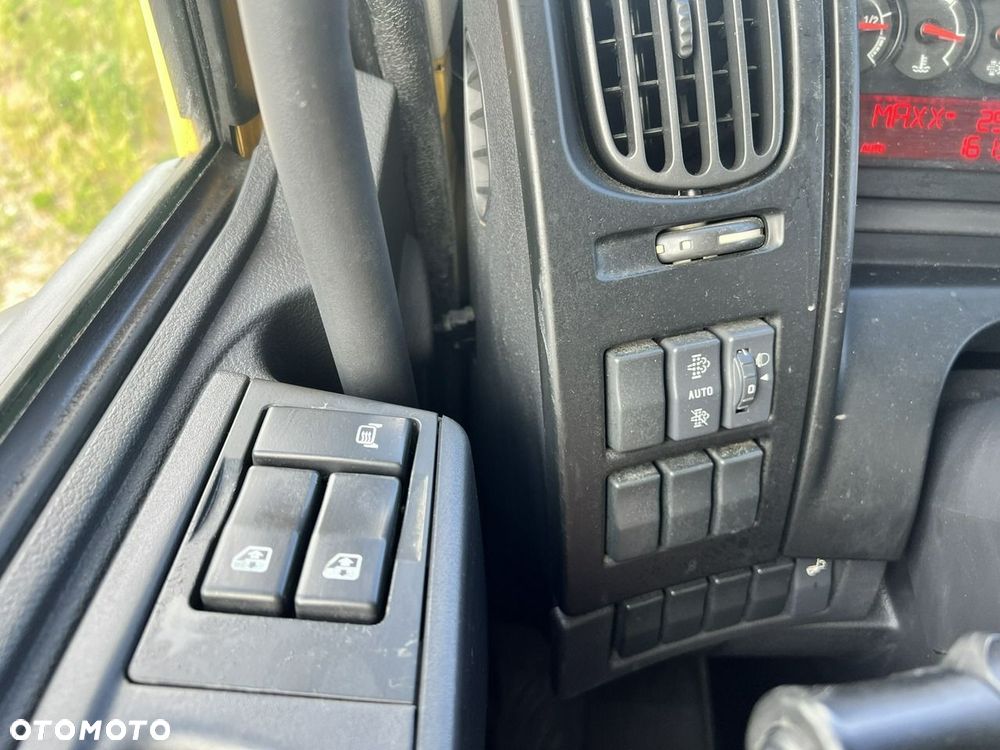 Renault D14 KONTENER, Winda klapa, Klima, Euro 6 - 22