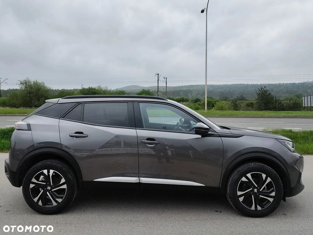 Peugeot 2008 - 4