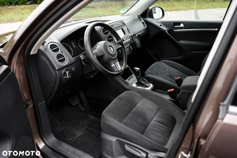 Volkswagen Tiguan - 11
